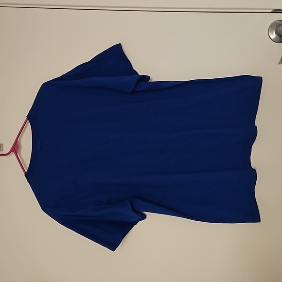 'Straight Outta Maui' short sleeve Dodger Blue graphic tee XL UNISEX EUC - Picture 5 of 5